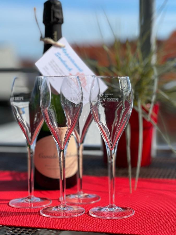 Sunbeach Nieuwpoort Bagian luar foto